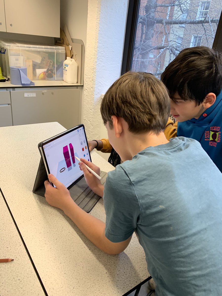 clairereesva's tweet photo. Design students building off the work @jneale explored using Tinkercad in maker space. Making authentic connections. https://t.co/czs3CpqYAG