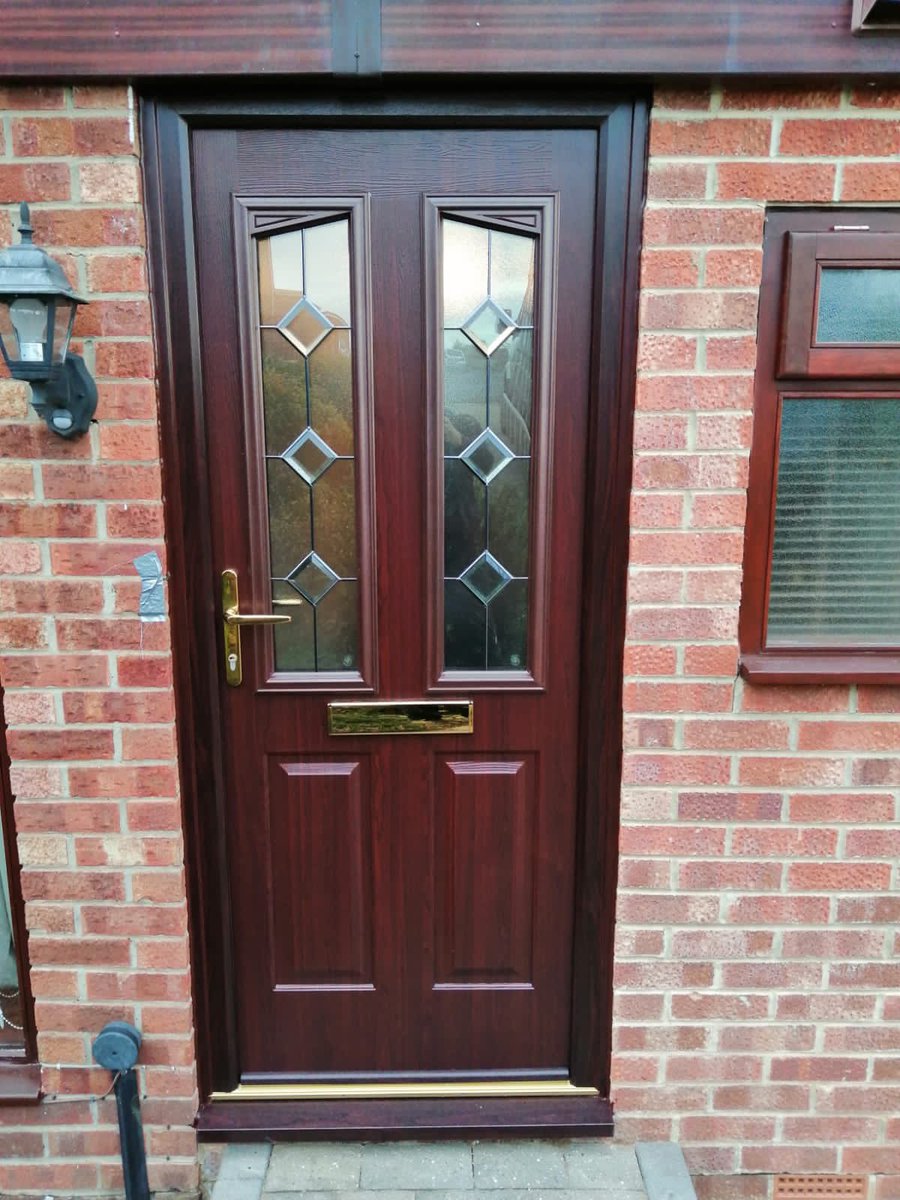 WindowanddoorNE's tweet photo. Another busy day at the door centre. Lots more doors fitted for very happy customers! Ring 01914166555 to book a free, no obligation survey. Finance options available #compositedoors #doorfitters #entrancedoors #solidoredinburgh https://t.co/XeZXCQt61V
