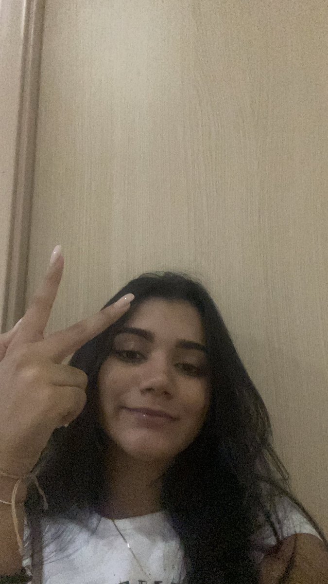 Adivinen quien duerme afuera hoy porque no saco llaves y nadie le abre