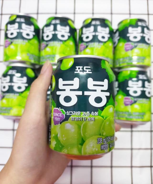 SpringAngel1485's tweet photo. 【READY STOCK】Haitai BONBON Grape Juice 238ml RM4.5

Haitai Bon Bon Grape Juice contains real pieces of grape. It is sweet and taste great when served cold 😋 https://t.co/lY1J2LnmPi
