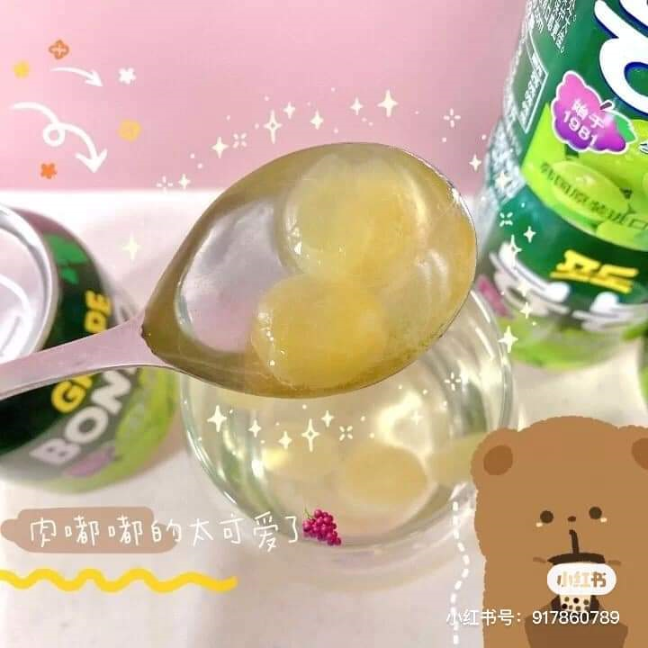 SpringAngel1485's tweet photo. 【READY STOCK】Haitai BONBON Grape Juice 238ml RM4.5

Haitai Bon Bon Grape Juice contains real pieces of grape. It is sweet and taste great when served cold 😋 https://t.co/lY1J2LnmPi