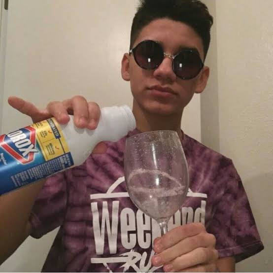 End of thread, stream witch burning