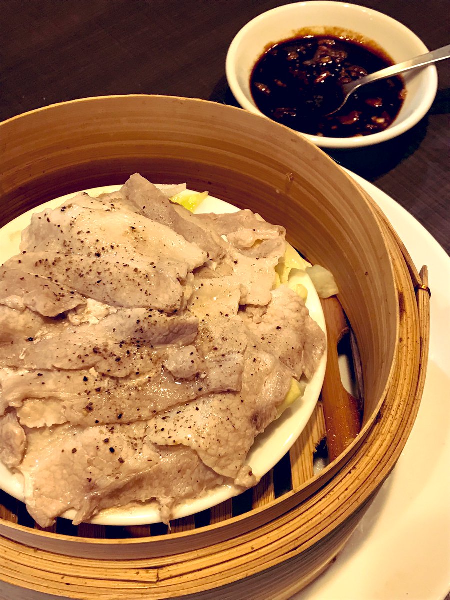 中華ひろと No Twitter おすすめ 豚肉とキャベツの蒸籠蒸し 甜麺醤ベースの特製ソースが とってもグー ご飯が お酒がススムさん 580円 税込 中華料理 中国料理 ラーメン 餃子 焼売 さいたま市飲食店 与野中華料理