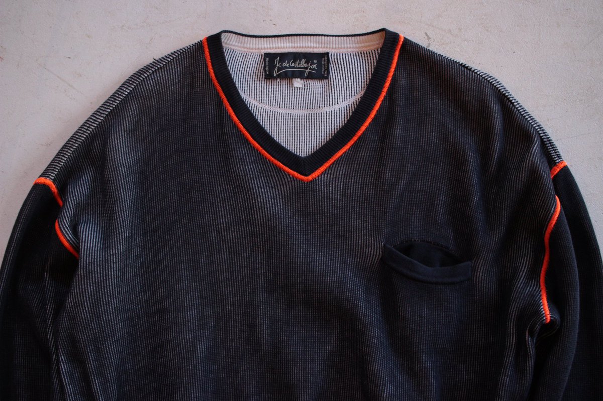 Rebirth_0503's tweet image. Italy製 "CASTELBAJAC" Knit Sweater!!
#castelbajac
#italymade
#madeinitaly
#カステルバジャック