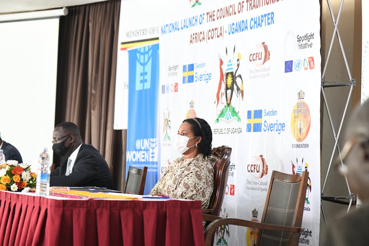 SibandaEva's tweet image. Queen Best Kemigisa, the Queen Mother of the Tooro Kingdom @QueenOlimi , is a founding member of #COTLA, a pan African movement of progressive traditional leaders estabilished primarily to #EndChildMarriage, #FGM and other harmful practices in Africa by 2030.