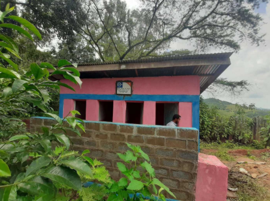 SaurSolidarites's tweet photo. Nous sommes très fiers d'œuvrer aux côtés de l'association @VisionduMondeFR pour améliorer l'accès à l'eau des plus fragiles. 
Saur Solidarités a soutenu la construction des latrines dans les écoles d’Haroji Harowa et Horda Daletià en #Ethiopie.
https://t.co/6xBQKbbohs https://t.co/MFhroXvRlQ