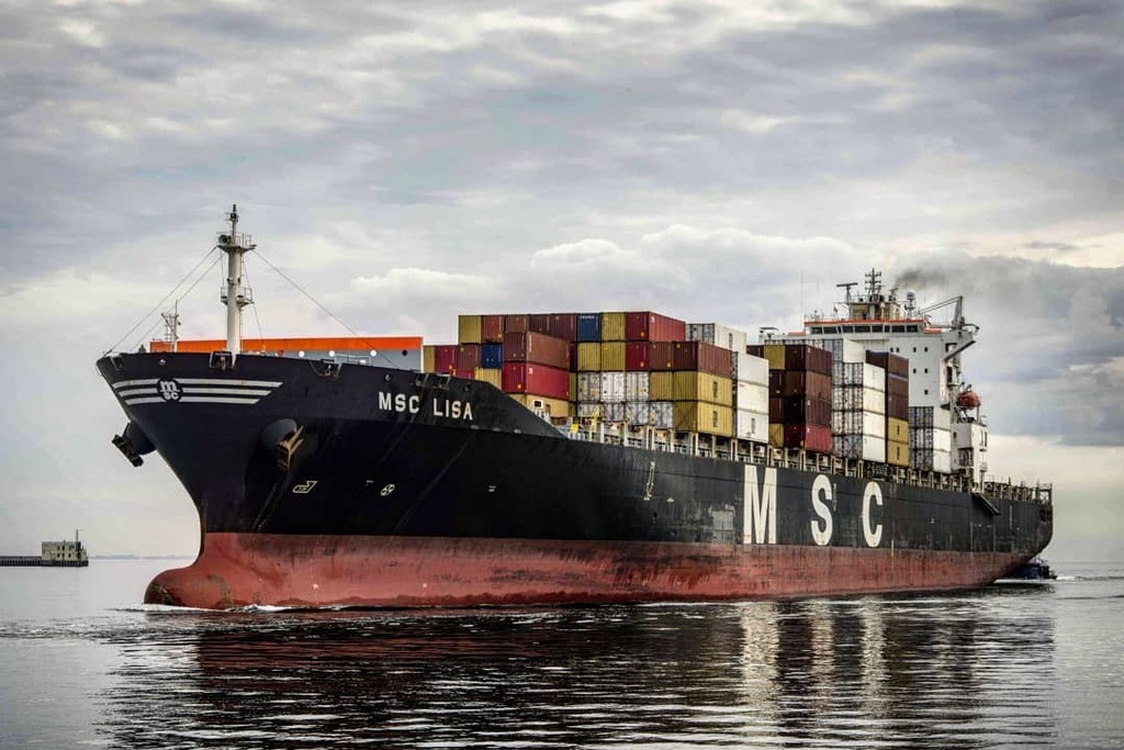 shipspotting_pl's tweet photo. MSC LISA in @portgdyniaofficial
#shipspotting #PortGdynia #MSCCargo #msc #msccrew #containervessel #containership #shiplovers #maritime #marine #atsea #instaship #marinephotography #ships_best_photos #boats_super_pics #wPorcie #shipspotter #shipstagram #โฆ https://t.co/gGOivjTC67 https://t.co/nP31jZ5MOr
