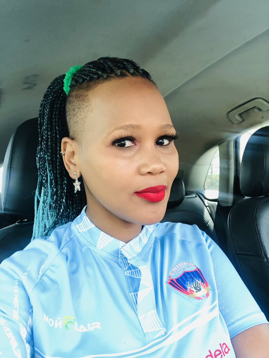 siyaloyilane's tweet photo. I am Xhosa and proud! It’s a @ChippaUnitedFC #ChilliFriday https://t.co/A9h7QtLBBh