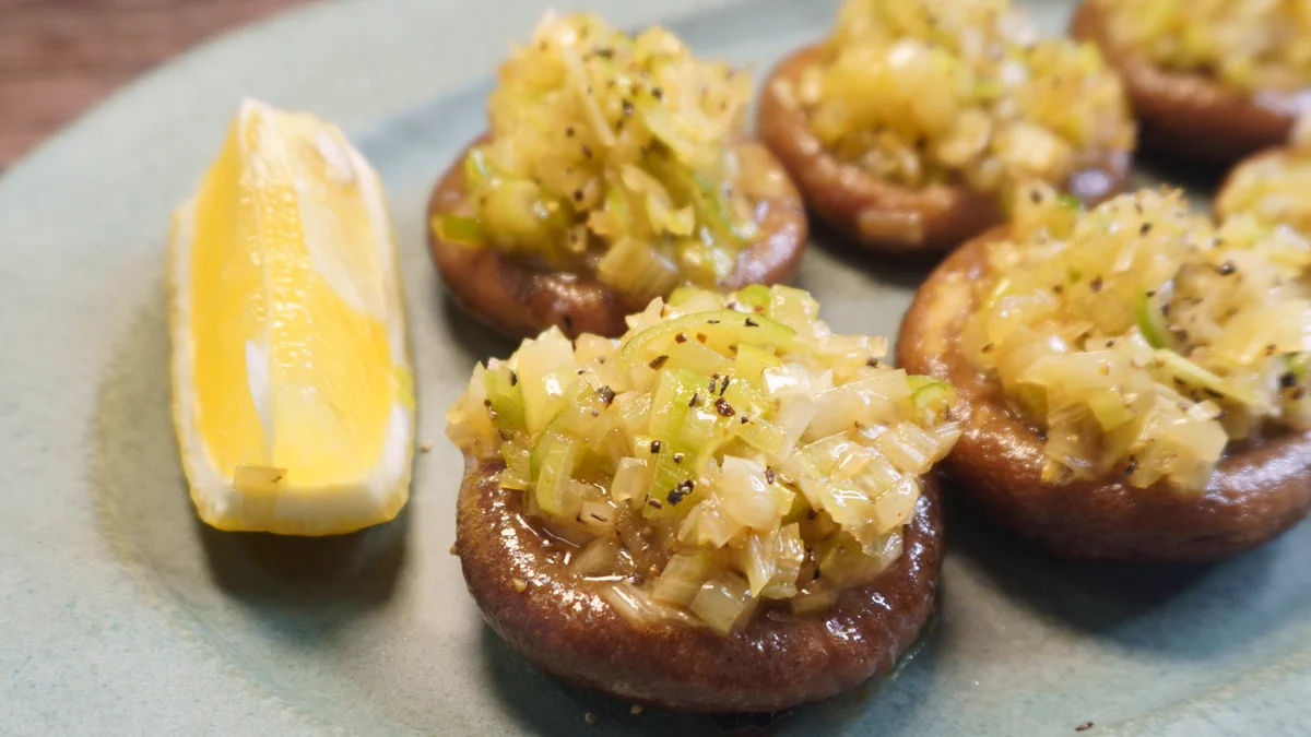 お肉の代わりにあの食材で！「ネギ塩牛タン風しいたけ」の作り方！