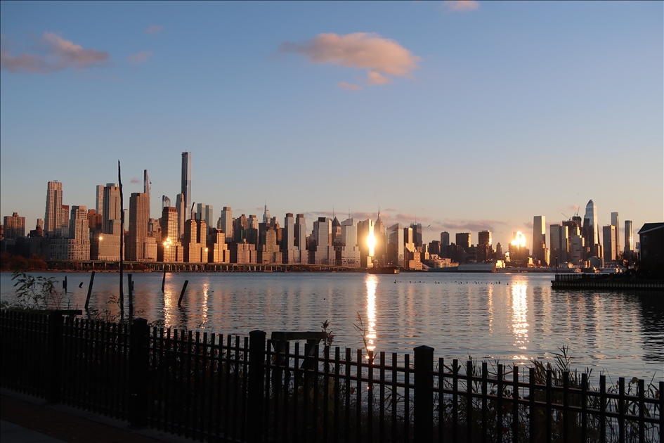 anadoluagency's tweet image. #PhotoFeature | #Sunset over #NewYork City  aa.com.tr/en/pg/foto-gal…