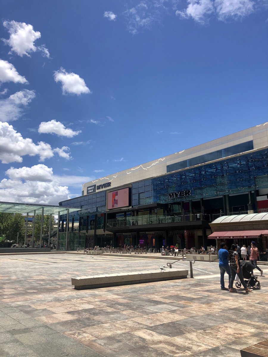 ActivatePerth's tweet photo. We’d love to see more greening in Forrest Place. What do you think? #activateperth #lovethiscity #urbangreening https://t.co/hoRMsCKilN