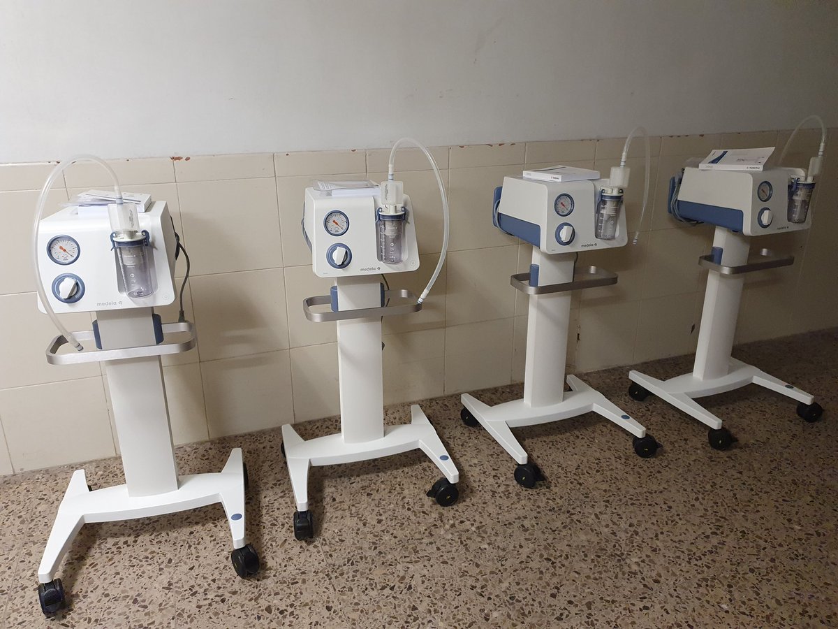 MedelaHC_es's tweet photo. Los nuevos aspiradores modelo Basic para consultas externas de #orl del hospital @hjoan23 https://t.co/DkF1rahRVJ