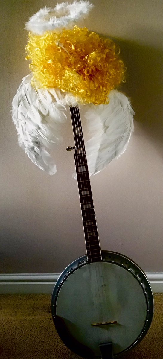 Banjo Angel is on her way with Christmas tunes a-plenty. Starts 1st December. Watch this space. You have been warned. X