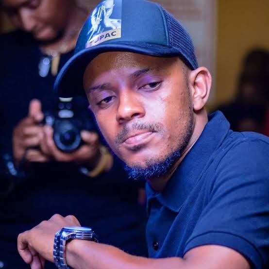 KASIVIBZ's tweet photo. @KabzaDeSmall_SA @KabzaDeSmall_ Wishing the Amapiano KING, i outi yase kasi lami, the Gomora's Finest, Kabza de Small (Kabelo Motha), a Happy Birthday. https://t.co/rpYSaIbV4J