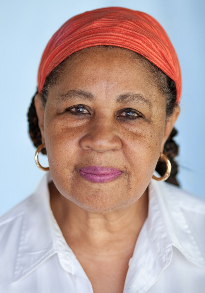 The Bookseller (@thebookseller) on Twitter photo .<a href="/picadorbooks/">Picador Books</a> has won a four-way auction for 10 books from Jamaica Kincaid, hailed by the publisher as “one of our greatest living writers”! Find out more about the titles here: bit.ly/3fFbh59 .<a href="/picadorbooks/">Picador Books</a> has won a four-way auction for 10 books from Jamaica Kincaid, hailed by the publisher as “one of our greatest living writers”! Find out more about the titles here: bit.ly/3fFbh59