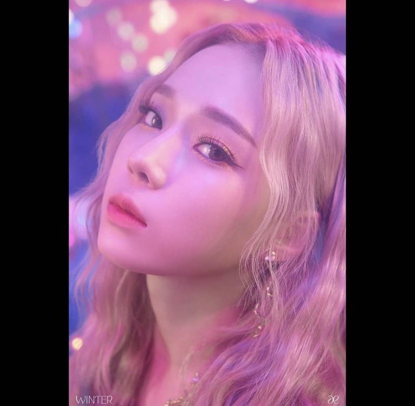 Карина кпоп айдол. Винтер аеспа волосы. Ким минджон эспа. Карина аэспа. Винтер настоящее имя.