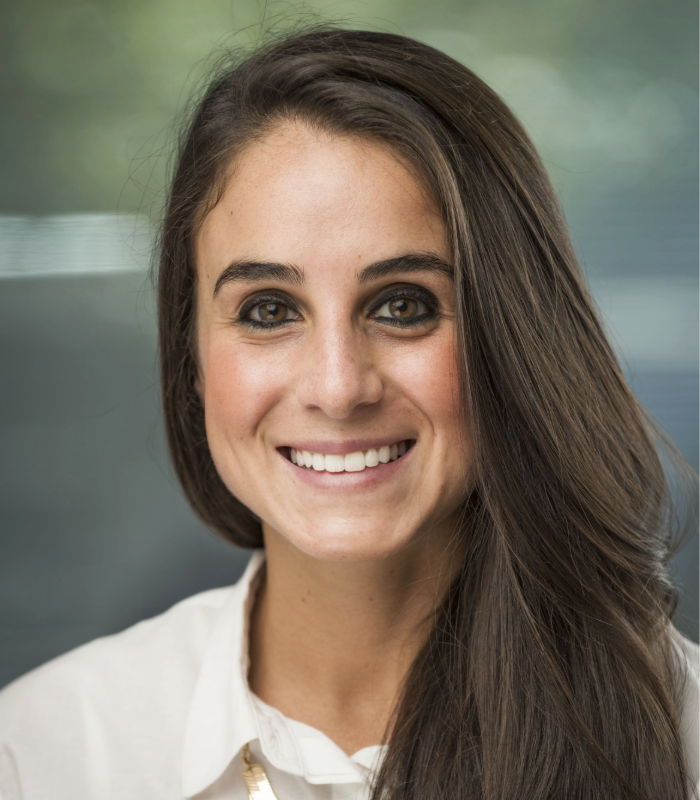 TetrisSA's tweet photo. Meet Kim, interior designer…The most important piece of advice I’ve received is “creativity is not only something that comes naturally, but a skill to be taught. Be willing to learn and open your mind”. #DesignandBuild #DesignByTetris #MeetTheDesignTeam Photo by @robyndaviephoto https://t.co/rlTA1RPWod