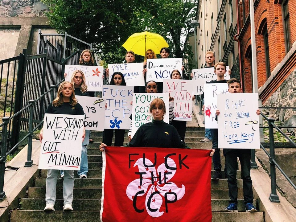 Venzon_Andrea's tweet photo. Today's #FridaysForFreedom must convey 1 message, and 1 message only:

#FREEJOSHUAWONG 

Democracies worldwide cannot stay silent while regimes incarcerate #freedomfighters. 

👉Sign our demand to the #G7 to form a #LeagueOfDemocracies to protect freedom: https://t.co/AfN6ChLsbF https://t.co/qNeXWJdOqL