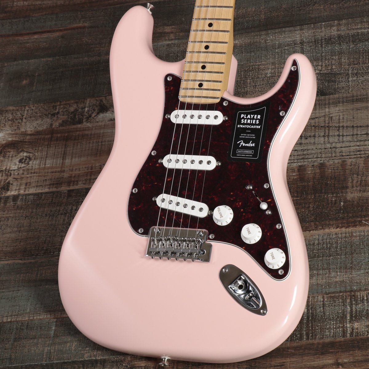 新春値下げ！エメラルドグリーンのストラトです♬ 新春値下げ！エメラルドグリーンのストラトです♬ 【憤怒】お店より