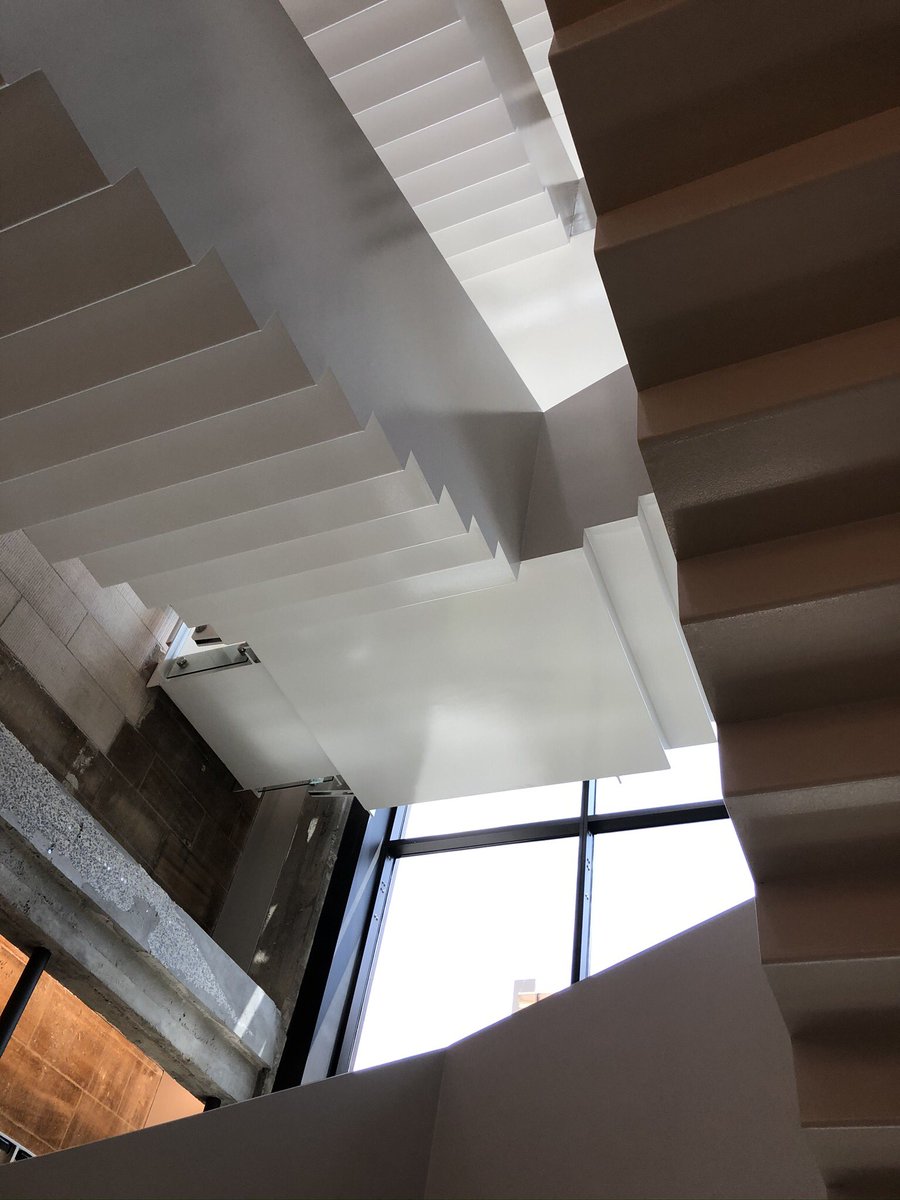 And, there are also hidden gems - Does this remind you of anything? Nope, it’s not upside down!  #AuReopening 28/n