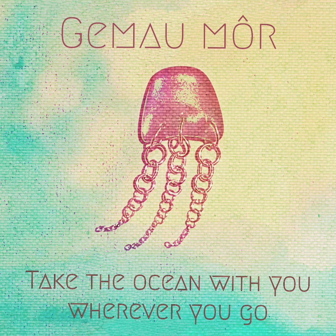 GemauMor's tweet photo. ....and the collection is up! ❄️🌨🌧🌊🐙💙🎄

There is only one of each item, so get in quick! 

Shop at https://t.co/uzzdevSk6L 

#seaglass #seaglassjewellery #seaglassjewelry #seaglasslove #beachcombing #beachcombingfinds #handmadewithlove #shopsmall #shopsmallthischristmas https://t.co/HgxiMuqMT0