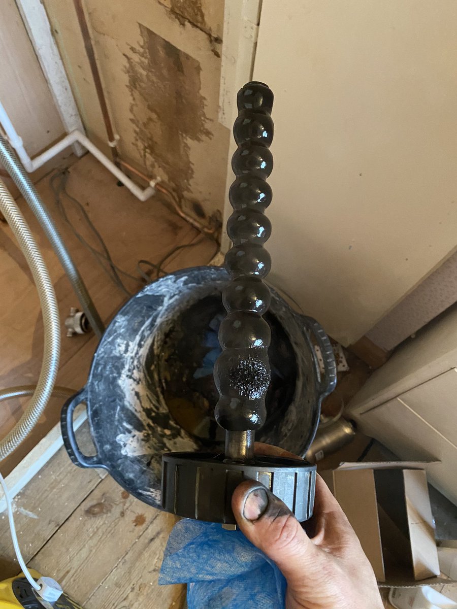 robfoster_85's tweet photo. Tough week this week with this back boiler to combi conversion but we got there in the end 😓. #idealboilers #combinationboiler #gasafe #talonclips #adey https://t.co/NUYLvQtTpB