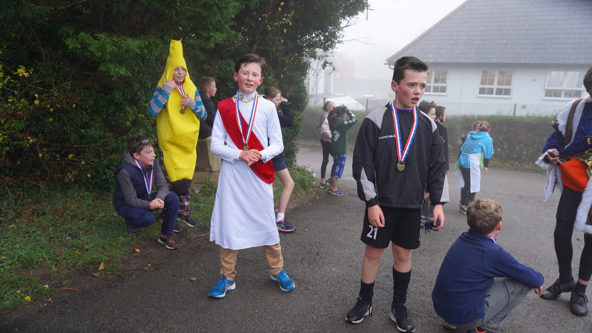 CHSPEDept's tweet photo. Who is the fastest at running a mile; a king, a doctor, or an alien? Year 7s made the most of TV Character Dress Up Day today and started the morning with 1 Mile Fun Run! The idea was hatched in the student school council and expertly organised my Lily in Sixth Form. Well done! https://t.co/Q1oDdNb9yi