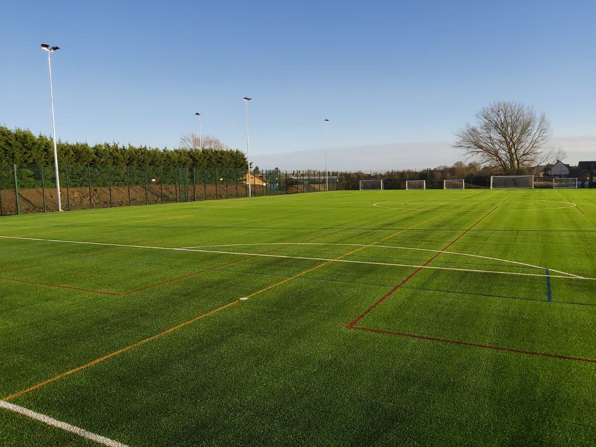 Cranfield Sports Hub pitch looks amazing in the November sun.  Thanks to all involved. <a href="/CLsurfacesltd/">Charles Lawrence Surfaces Ltd</a> <a href="/LanoSportsUK/">Lano Sports UK</a> <a href="/FootballFoundtn/">Football Foundation</a> <a href="/HBSports_/">HB Sports Surfaces</a> <a href="/Tech_Surfaces/">Technical Surfaces Ltd</a> <a href="/BLFencing/">B&L Fencing Services</a> <a href="/Floodlights_EU/">Halliday Lighting</a> <a href="/genan_uk/">Genan UK</a> <a href="/BorderSportsLtd/">Border Sports</a> <a href="/Envirostik1/">Envirostik</a> <a href="/MHGoals/">MHGoals Ltd</a> <a href="/WoodholmeC/">Woodholme Construct</a>