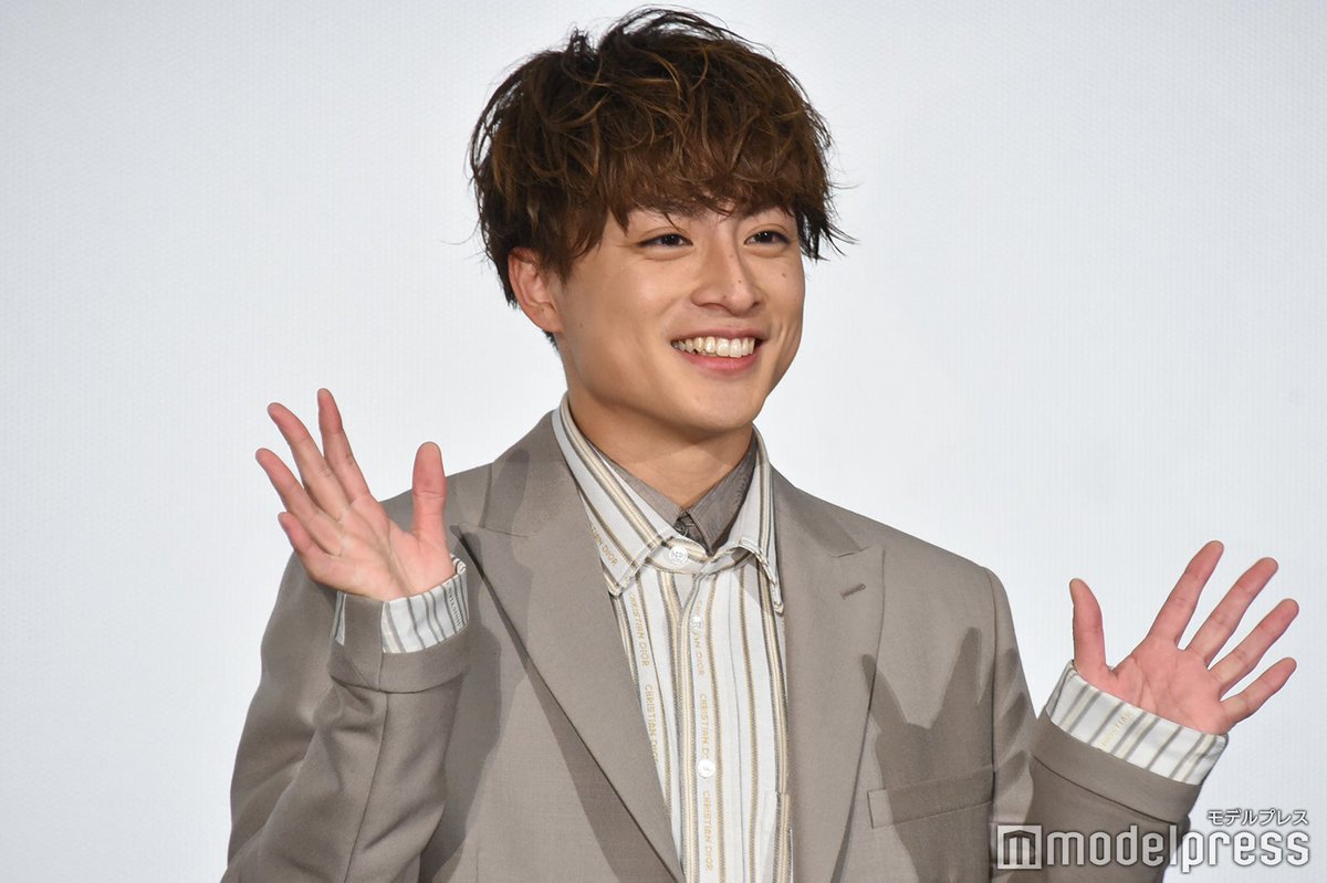 写真追加】白濱亜嵐＆平祐奈W主演映画「#10万分の1」初日舞台挨拶