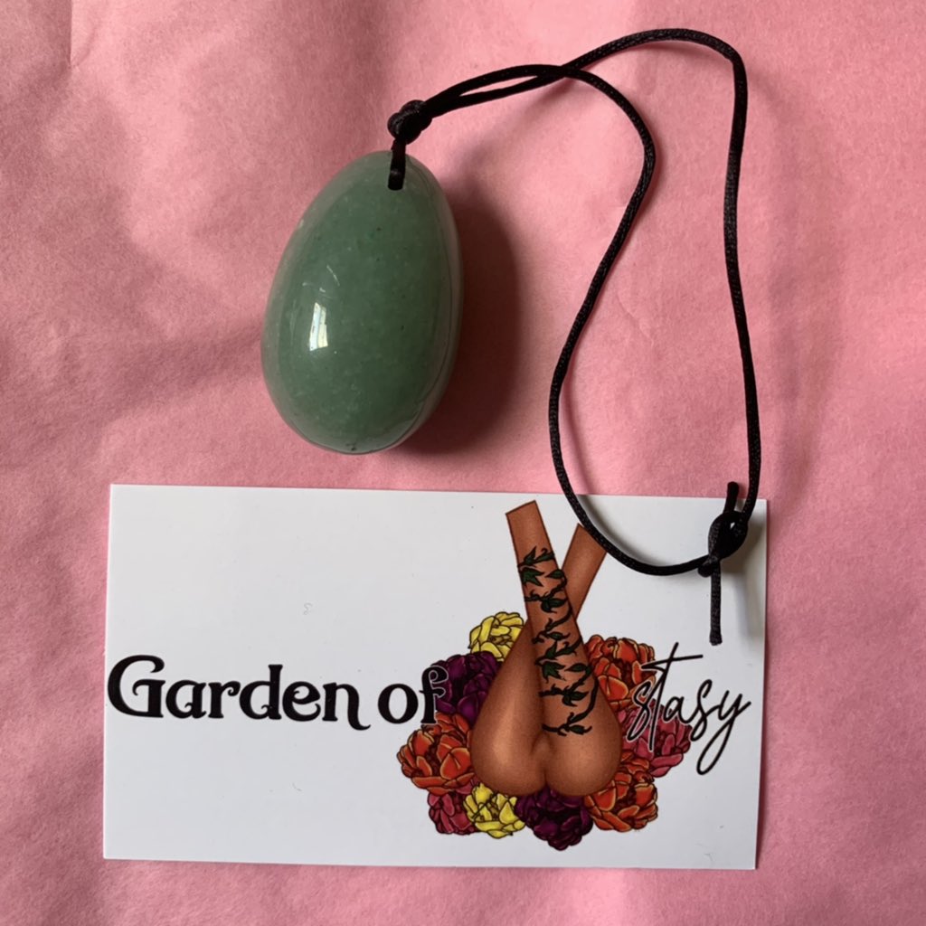 mmm_cheykim's tweet photo. Garden of Xstasy is 30% until 11/30!
🌺G Spot Vibrators (#vibrator #Dildo) 
🌸 edible massage oil (#organic #natural #homemade ) 
🌼 yoni eggs (#yoni #crystalhealing) 
🛍 https://t.co/4XLaXOgLxh https://t.co/9BrqVpwnEp