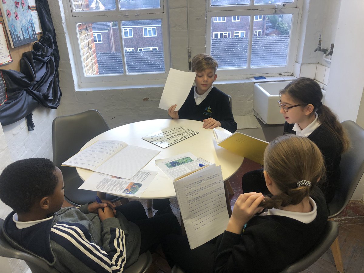 In geography, we have been learning about mining of coltan/cobalt and the impact this is having on gorillas. We each read an article and then summarised it to the rest of our group to compare and make links in a discussion 🤩🌹 <a href="/WoodhillSch/">Woodhill Primary School</a> <a href="/InspireSELondon/">not in use</a> @Woodhill_Geog