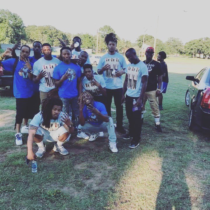 ThatBoyJ_Mike's tweet photo. 11:27  #LongLiveJT  🎱👼🏾 #FreeVonta #FreeDa🎱 https://t.co/udC0qF72mN