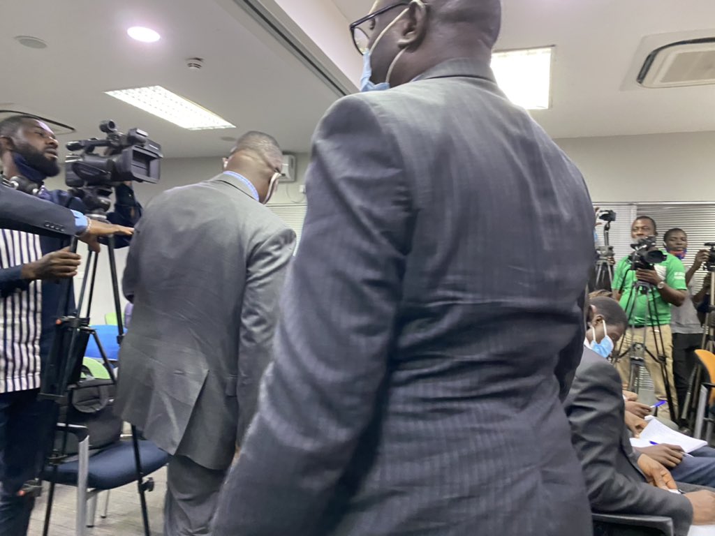 11:17 LCC MD planned to be examined with his lawyer beside him. Mr. O immediately objects, that MD doesn’t need “comfort”. Chair agrees. The comfort lawyer is escorted away. (In previous appearances, LCC MD had that lawyer beside him)