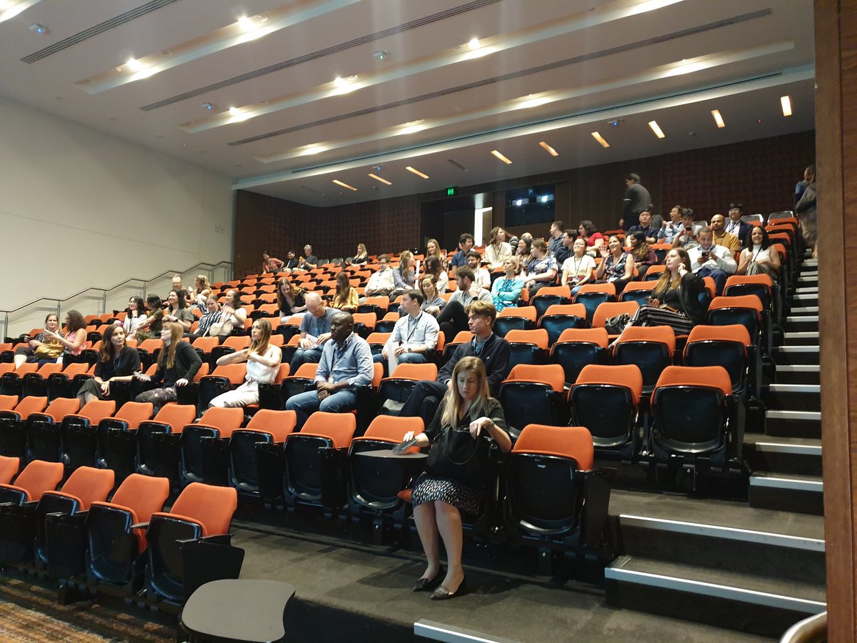 pmc_mu's tweet photo. CMMIT students and staff at @CBSM_WA #CBSM2020
 @KristinHam13 @Jessica__Cale @MayThandarAung7 https://t.co/qdxPI2rFA3