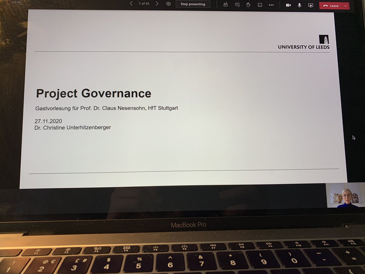christine_uhb's tweet photo. Ready for my guest lecture for @RefineClaus at @HFT_Presse - will have to switch to German which is always a challenge when I talk about research 😉 But thank you for having me Claus! #projecmanagement #guestlecture https://t.co/3wVkfXeLfe