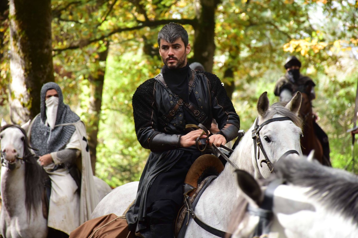 ливия актриса великие сельджуки. алп-арслан: великий сельджук сериал с 2021 г. мелик шах великие сельджуки. великие сельджуки турецкий сериал. великие сельджуки 65 серия.