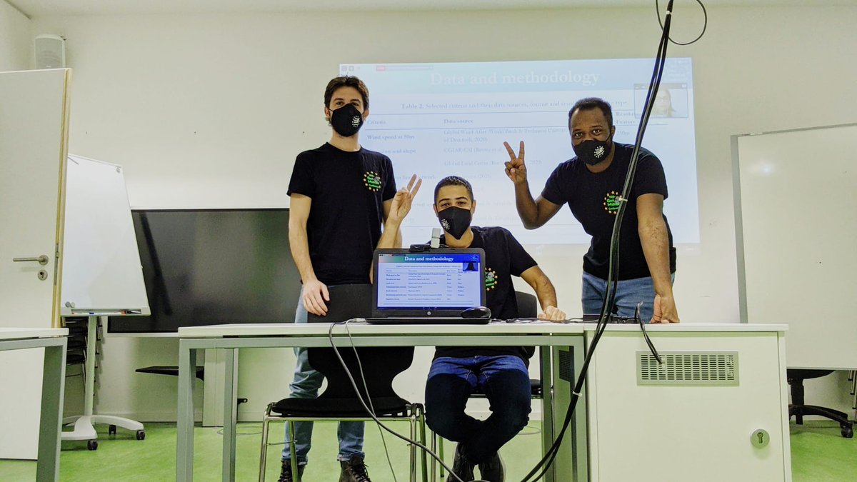geomundus's tweet photo. Meet GeoMundus @WWU_Muenster in Münster!
"A conference organized by students for students"
#geomundus #geomundus2020 #geotech #wwu #ifgi #ceremony #erasmusmundus #conference #spatial https://t.co/LXDFr4B0gf