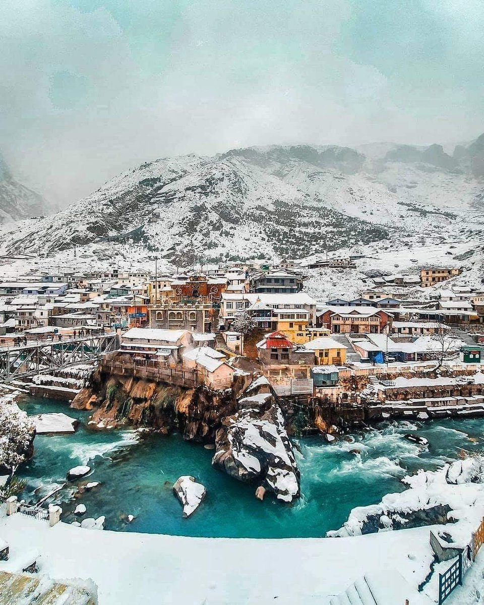 Badrinath Dham After First Snowfall.
Location:- Uttarakhand - India
Image Credit :- @Badridham_Official
All Copyrights Belong To Photographer. #himalayas #uttarakhand #india #badrinathdham https://t.co/PI2200W4gj