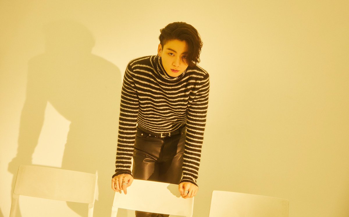 jjkdva's tweet photo. □ single
□ taken
☑ in love with jungkook's undercut https://t.co/tLBh6sG2Y1