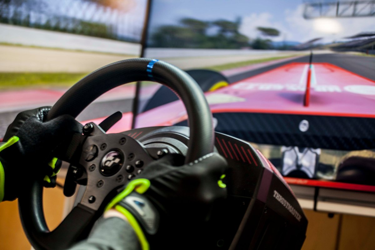 Els nostres pilots ja estan entrenant al nou centre d'eSports #ACAeSportsSimRacing! 
🔜A partir del dilluns 30/11, tota la informació sobre horaris, calendari i tarifes, estarà disponible al web 👉 aca.ad  @Virtual_sracing