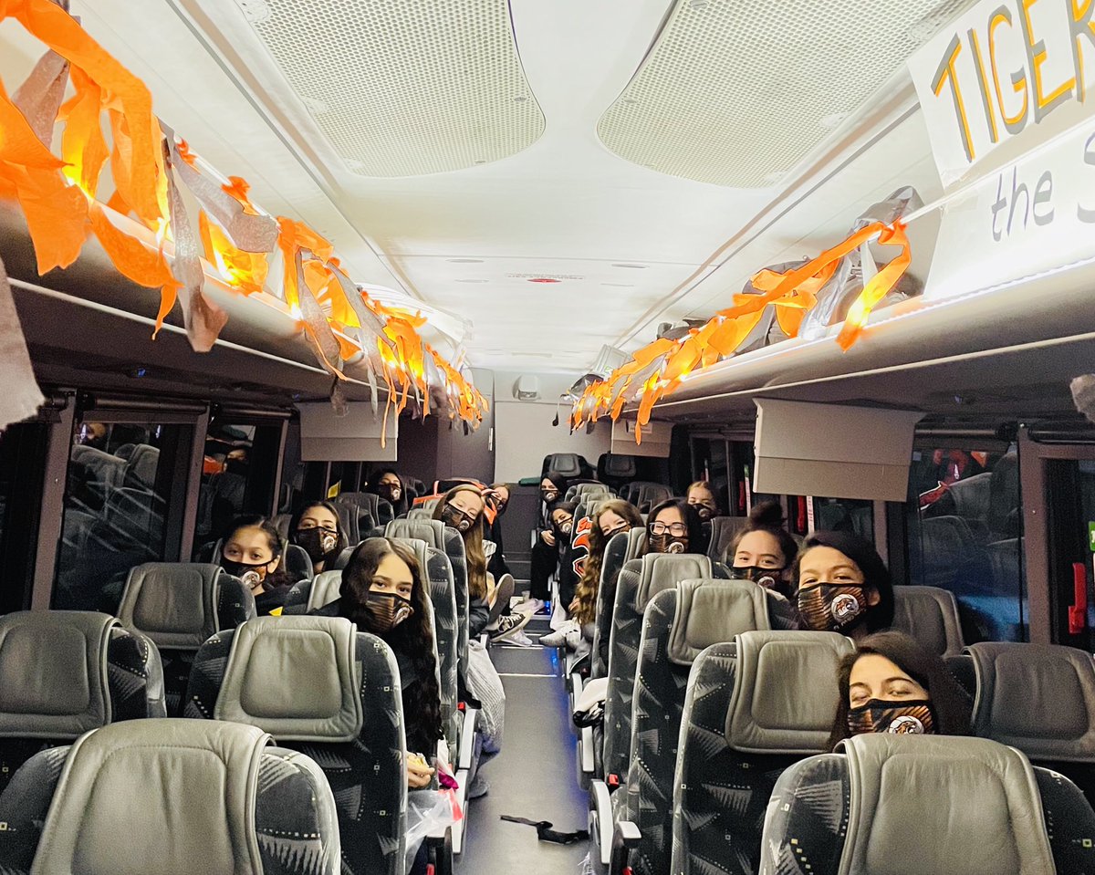 elpasovb's tweet photo. Gotta love that Tiger Pride! 🏛Grateful for another Game Day!🏐 #PrideIsWhy #ClawsUp 🐾 🧡🖤🐯Reg. Qtr. Final ,3 pm MST vs Amarillo HS @ Midland Christian. Livestream through Mascot Media. @ephsofficial @ElPasoAthletics https://t.co/7cZ73zCwu7