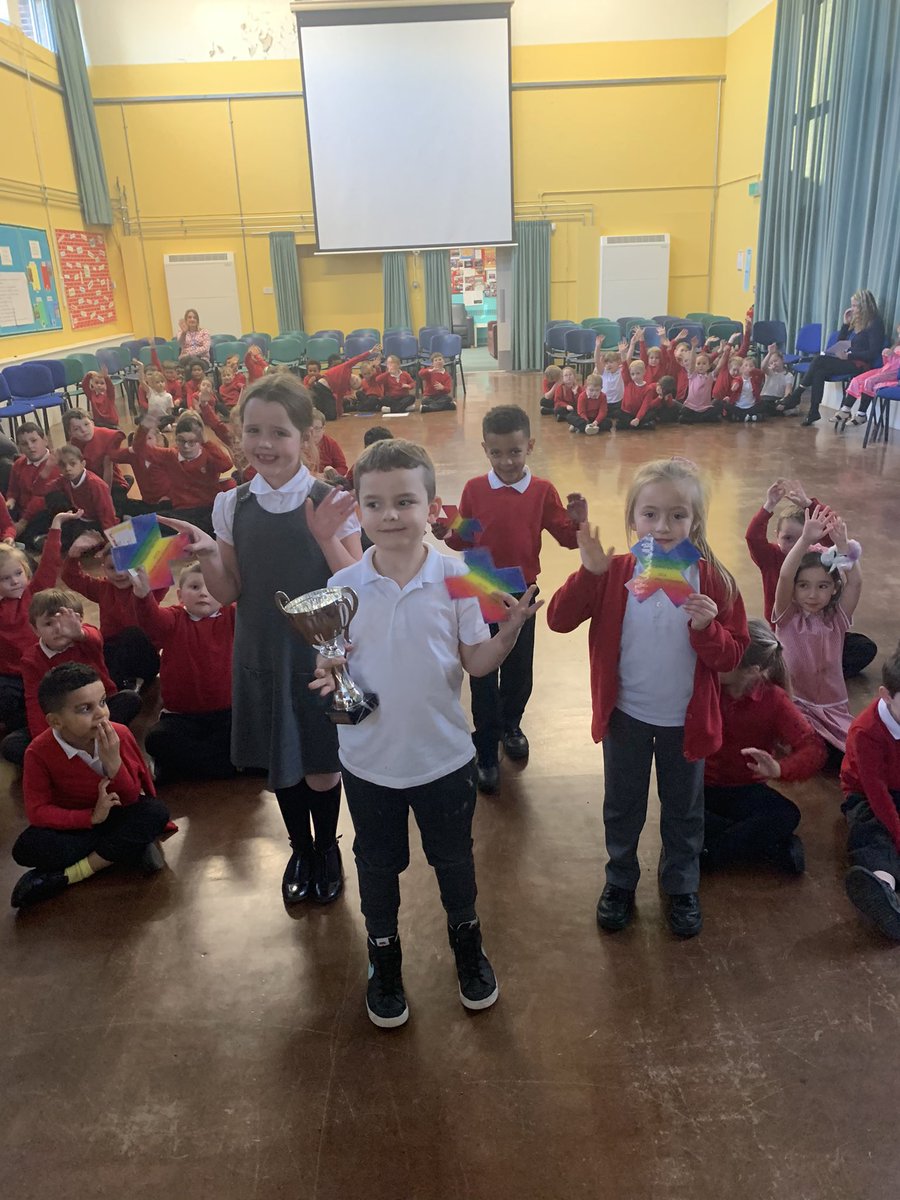 chrisdysonHT's tweet image. The highlight of the show next with the quickest #XTable children in the world.... Jenson in KS1 blitzed the x4 tables and Jessica and Ashleigh knocked the x12 s out of the park - all because of the great @TTRockStars