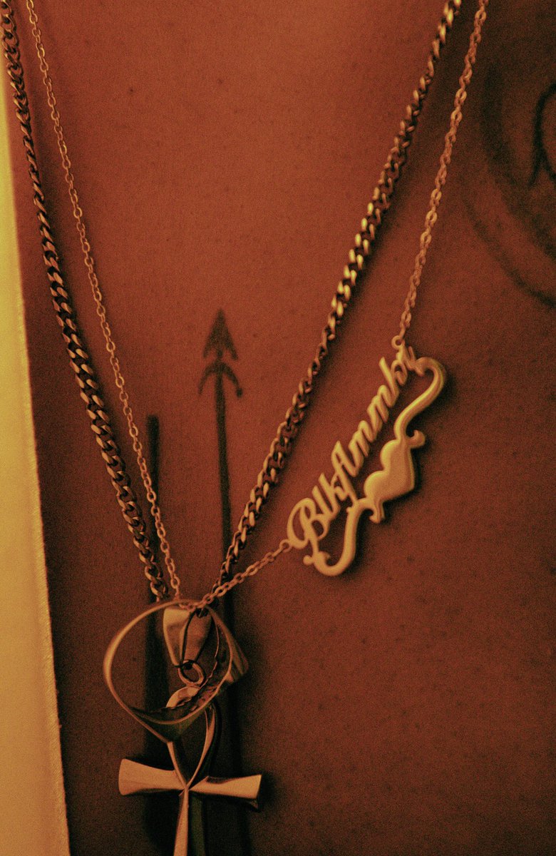 cleotrappaa's tweet image. Blkflmmkr is 25% off today with code BLKFLMMKR 🙌🏾✨

#SupportBlackOwnedBusinesses 
#BlackFriday #BuyBlack 🛍