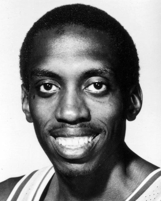 SoConSports's tweet photo. 𝐑𝐨𝐧 𝐂𝐚𝐫𝐭𝐞𝐫, #SoConHOF Class of '18. (@VMI_Basketball)

Carter scored 2,228 career points for the Keydets &amp; graduated with 7️⃣ school records, including his scoring average of 26.3 PPG his senior year.

#HOFFriday🌟 

More about Carter➡️ https://t.co/YgVFazXNw3 https://t.co/5BbuyijJY8