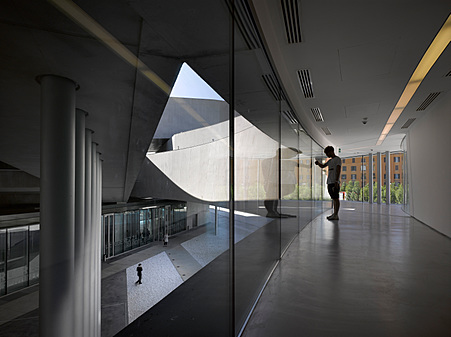 arcaidimages's tweet image. Our star photographer @RichardBNBryant is giving an Inspiring Images talk on 30/11/20 2.40pm at the World Architecture Festival Virtual. Please join if you can. All Richard's amazing images are available to licence at arcaidimages.com  @worldarchfest  #WAFVirtual⁠