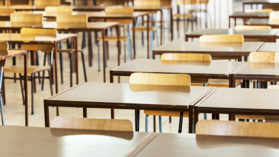 Heeft digitaal #afstandsonderwijs de toekomst? 

Gesprek met Karl Dittrich, een half jaar bestuursvoorzitter van de Open Universiteit, zondag 11:00-13:00 in #DeStemming op #L1Radio: l1.nl/de-stemming-29…