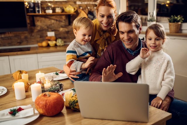 TheShloka's tweet photo. The COVID Effect On #Thanksgiving Dinner https://t.co/6ovCuo0nmo https://t.co/Q1vGEa0g0P