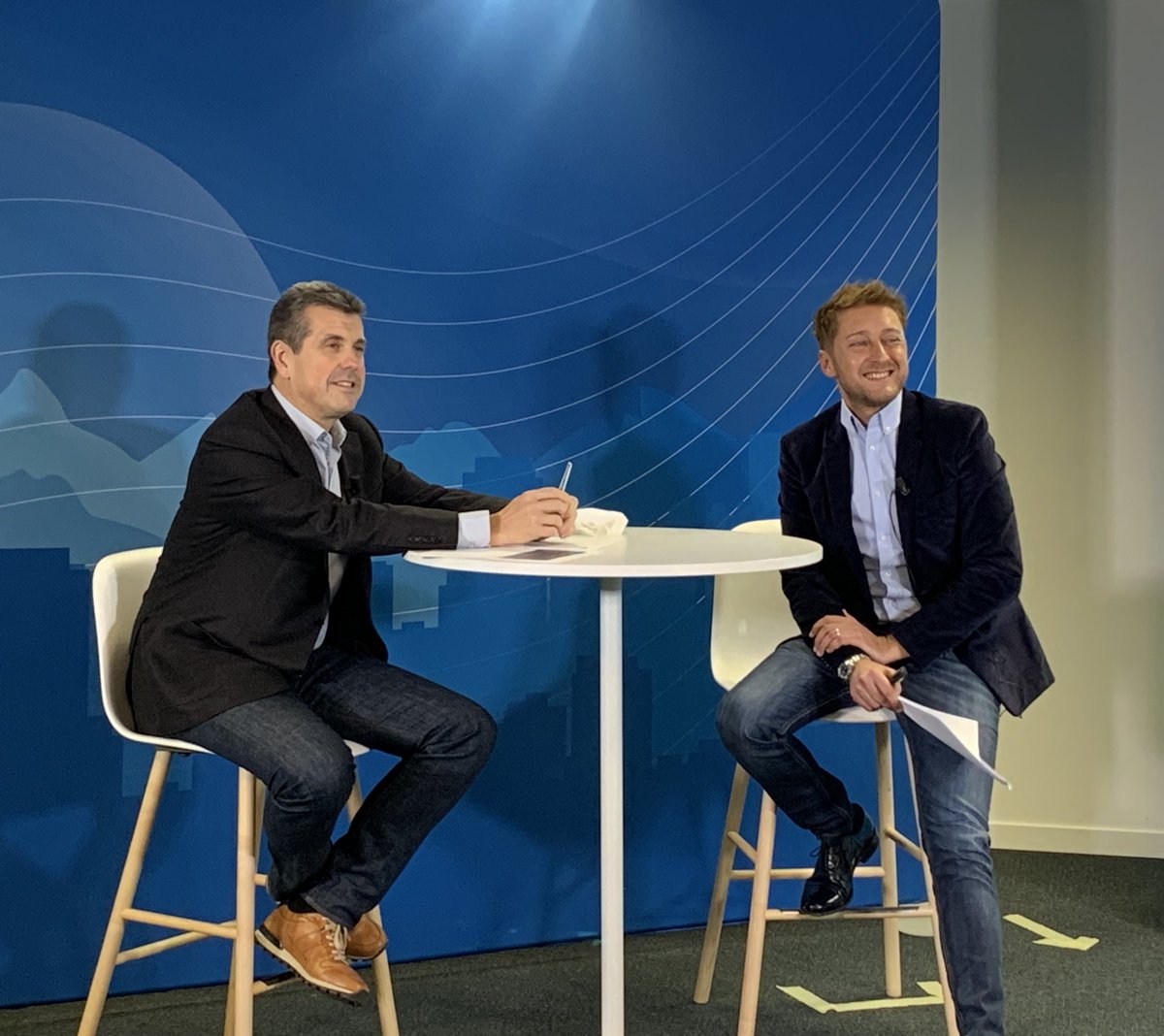 ManuelaManes's tweet photo. Quando si parla di leadership la parola chiave è fiducia. ⁦@ClaudioPicech⁩ , CEO e Presidente di #siemens_italia , interviene come special guest al Master Executive in “Digital Transformation &amp; Nuovi modelli di business” de Il Sole 24 Ore Business School. #livenow https://t.co/2n8QOxr4A2