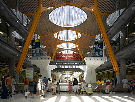 arcaidimages's tweet image. Our star photographer @RichardBNBryant is giving an Inspiring Images talk on 30/11/20 2.40pm at the World Architecture Festival Virtual. Please join if you can. All Richard's amazing images are available to licence at arcaidimages.com  @worldarchfest  #WAFVirtual⁠