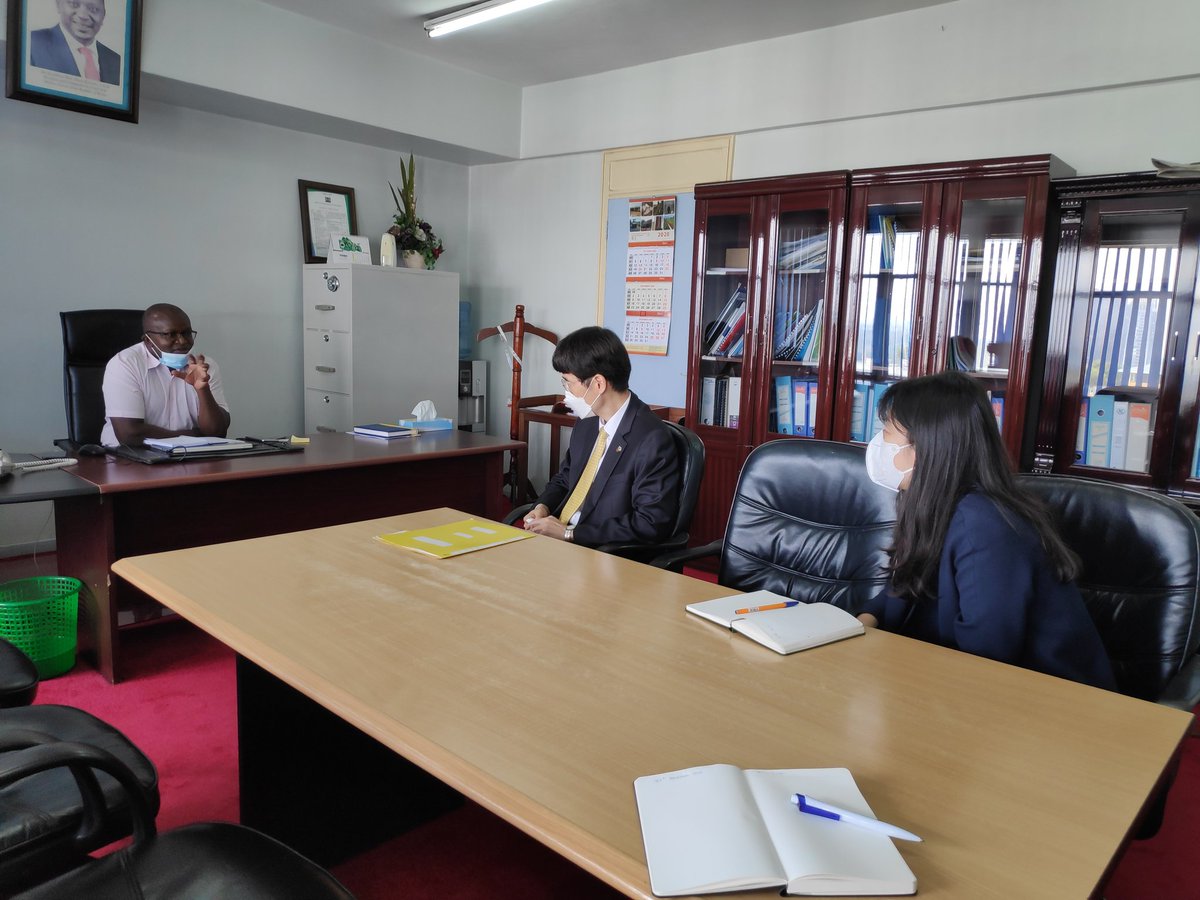 27th November, Mr.Jang Hee Im paid a courtesy call to Eng.Kyengo Kimanthi of Ministry of Water&amp;Sanitation and Irrigation. WASH is a major sector that KOICA has contributed to in Kenya. KOICA's commitment is to contributing more in WASH sector and be drivers of change